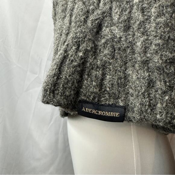 SALE!!! Abercrombie & Fitch Vintage Sweater Wool Cable Knit Dark Academia Size M - Picture 9 of 9